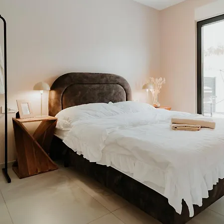 Διαμέρισμα Sunset Waves Boutique