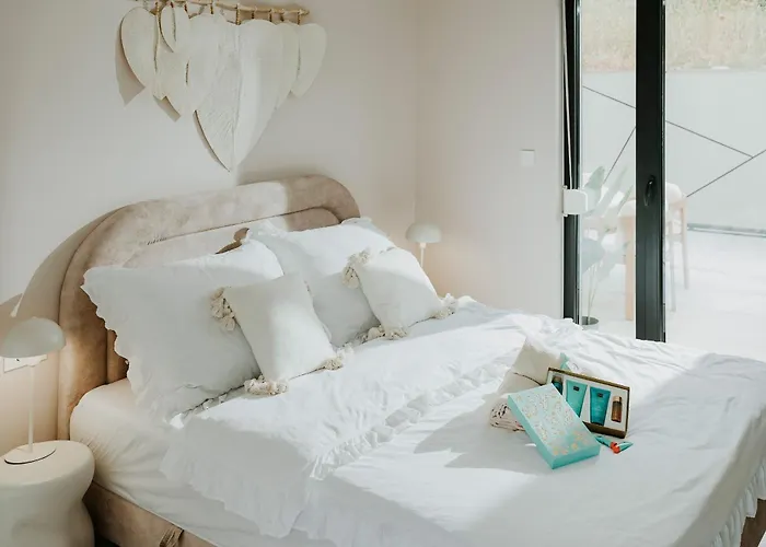 Sunset Waves Boutique Apartment *